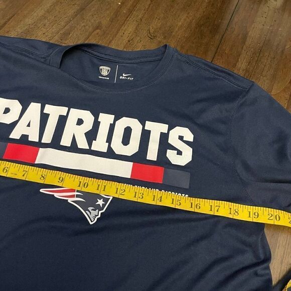 Nike New England Patriots Long Sleeve Shirt - Picture 6 of 8
